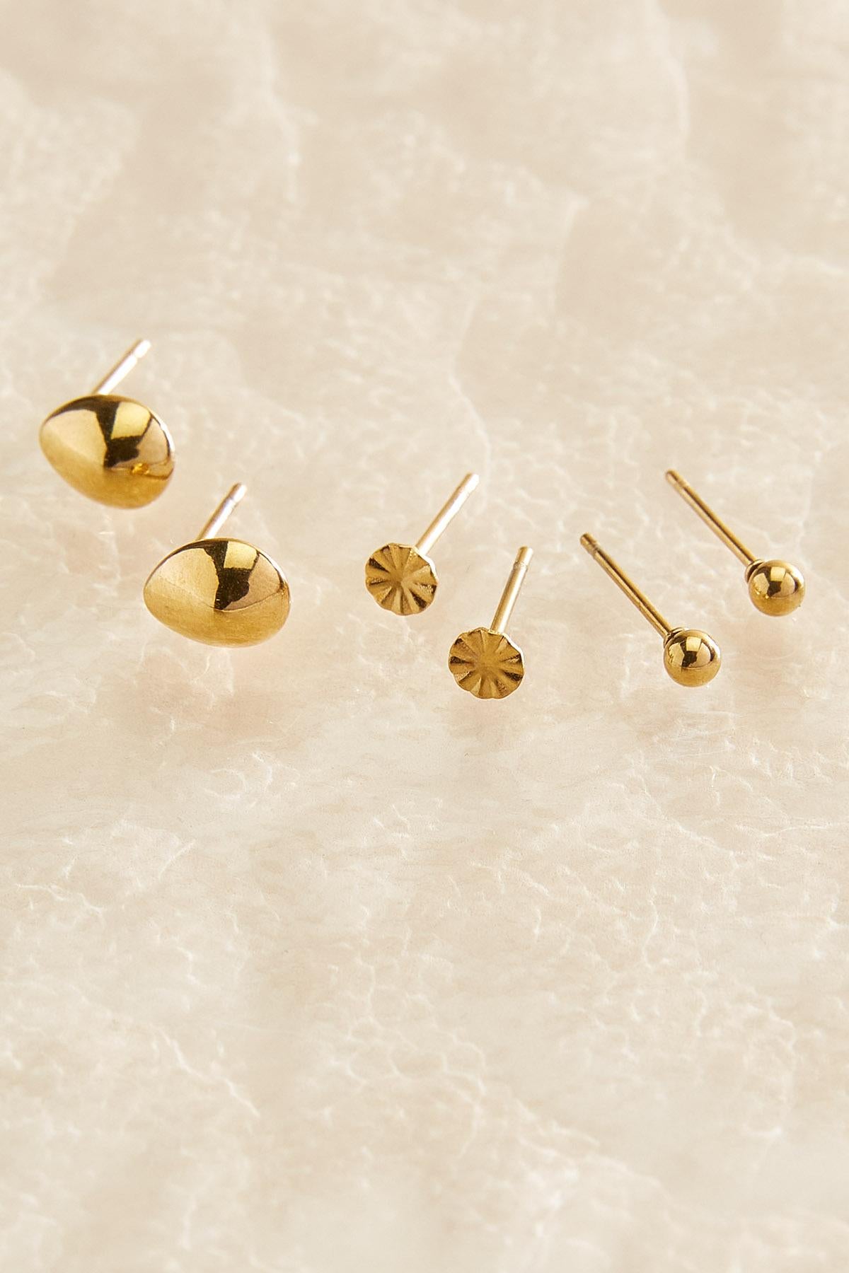 Versona waterproof stud earrings set GOLD