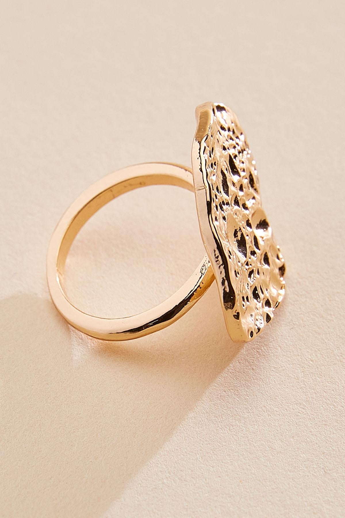 Versona gold textured pebble ring GOLD