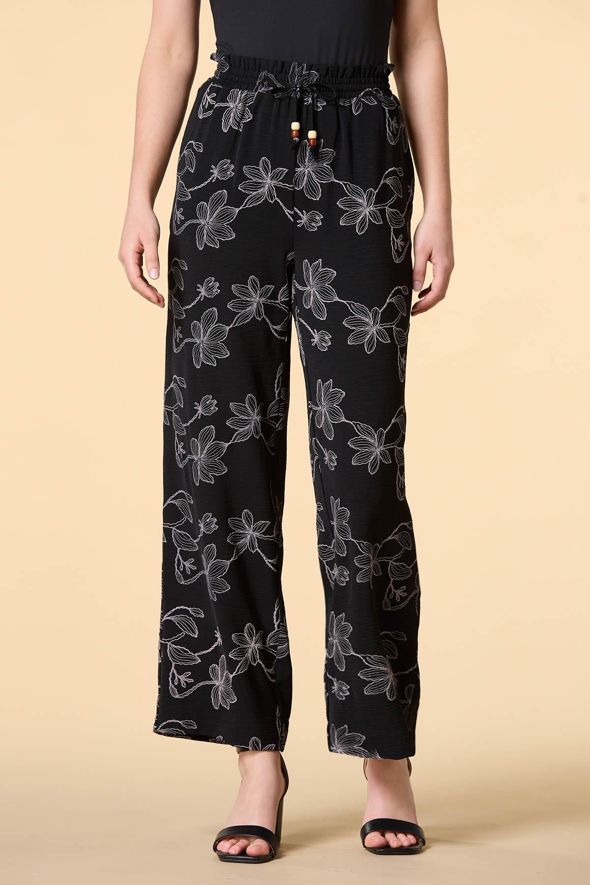 Versona hook me up embroidered pants BLACK_WHITE_PATTERN