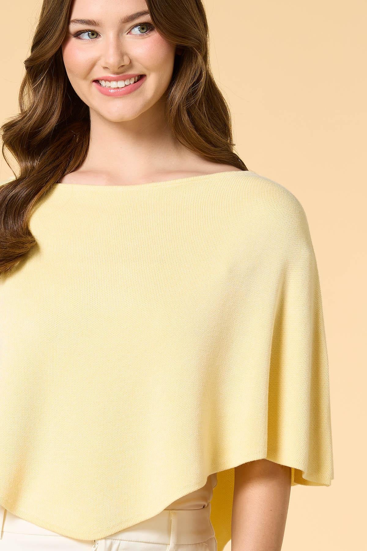 Versona on the wave cropped knit poncho RED
