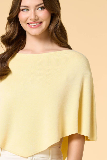 Versona on the wave cropped knit poncho RED