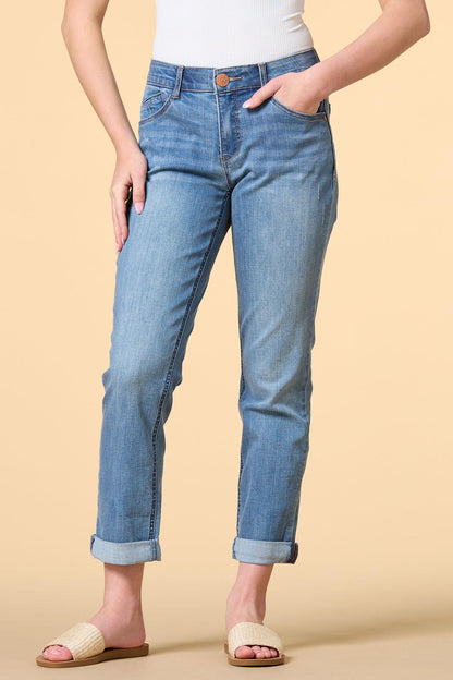 Versona petite hey girlfriend jeans LIGHT_WASH_DENIM