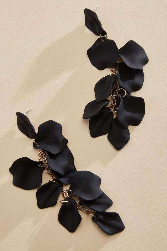 Versona rubber coated petal linear earrings TILLANDSIA_PURPLE