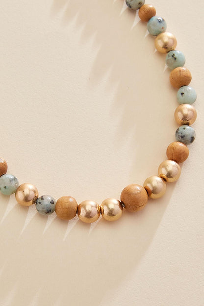 Versona wood gold ball beaded necklace RESEDA