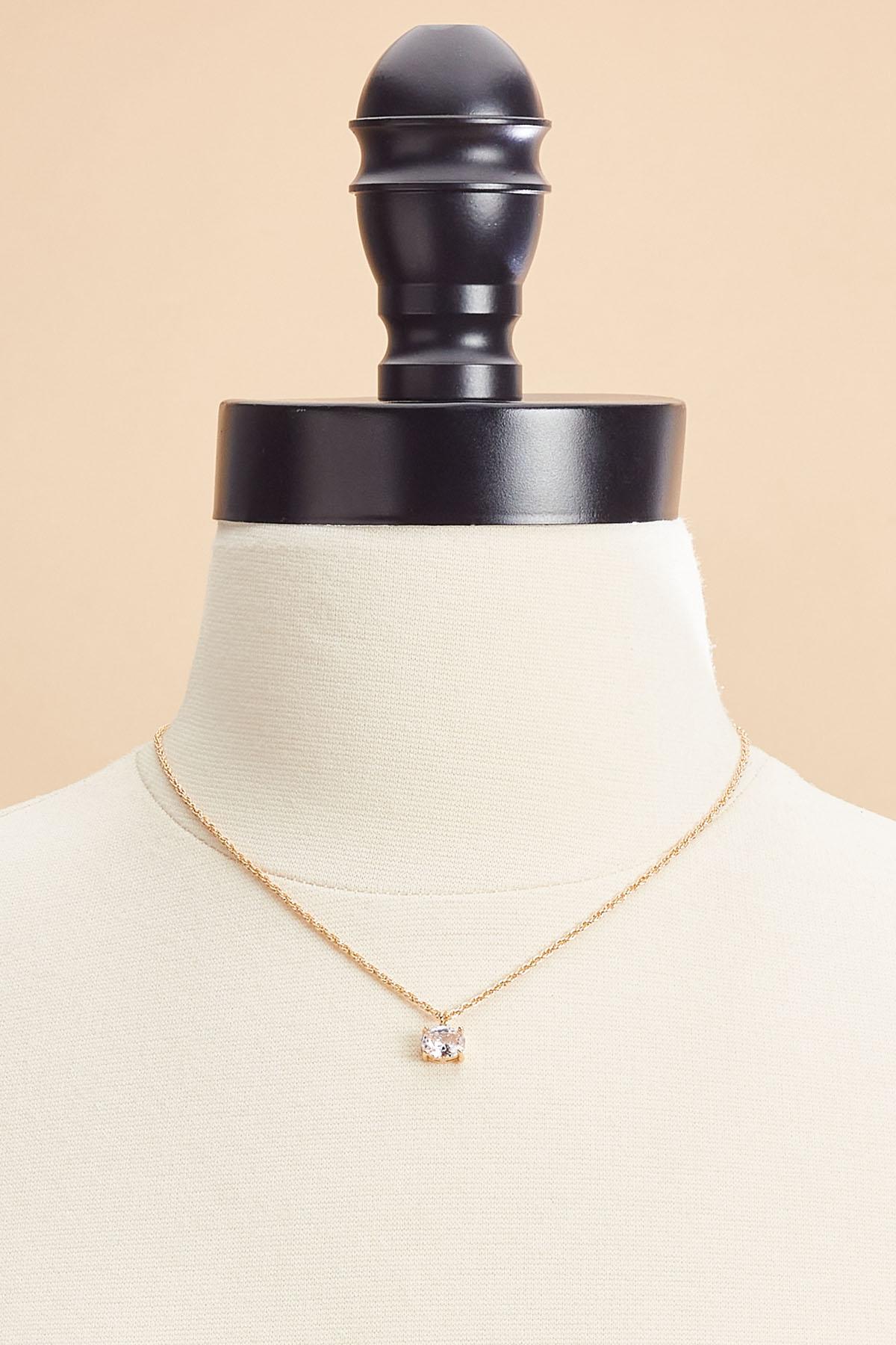 Versona oval cubic zirconia pendant necklace GOLD