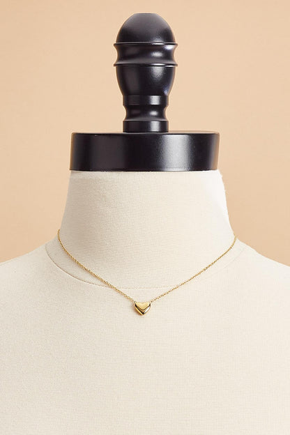 Versona waterproof heart pendant necklace GOLD