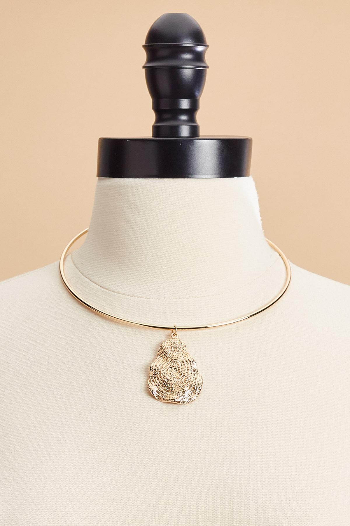 Versona textured gold pendant wire choker necklace GOLD