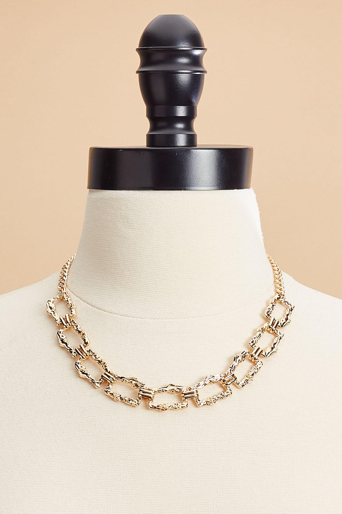 Versona hammered gold rectangle chain necklace GOLD