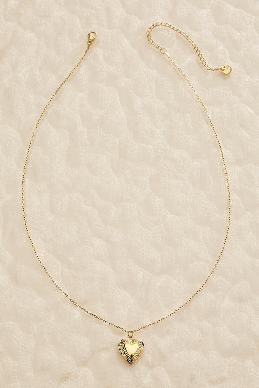 Versona waterproof heart locket necklace GOLD