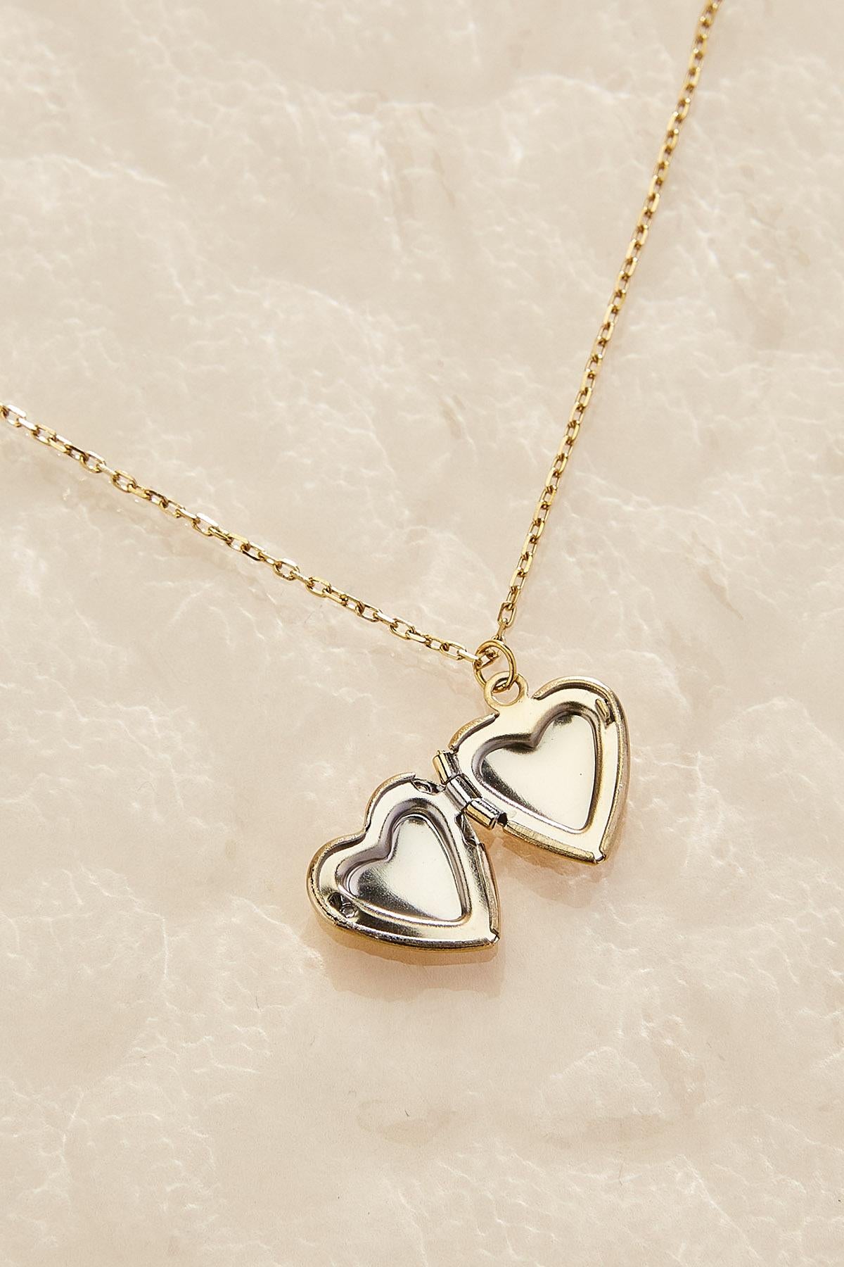 Versona waterproof heart locket necklace GOLD