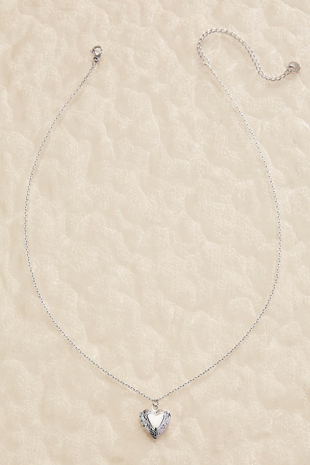 Versona waterproof heart locket necklace GOLD