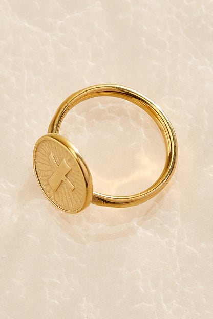 Versona waterproof oval cross pinky ring GOLD
