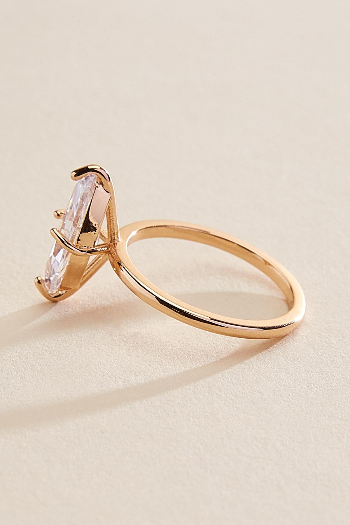 Versona gold prong marquise cut ring GOLD