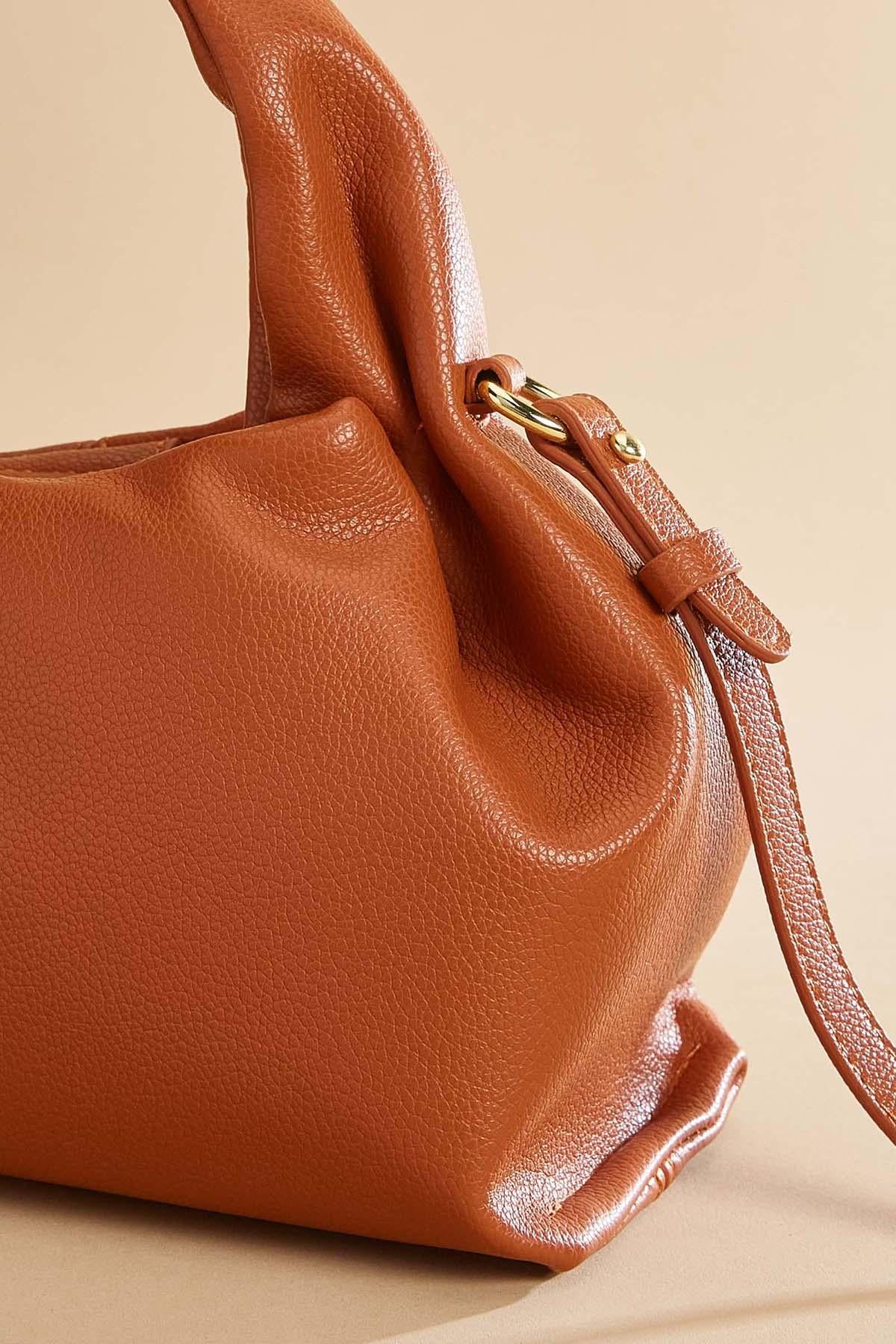Versona slouchy faux leather hobo bag COGNAC