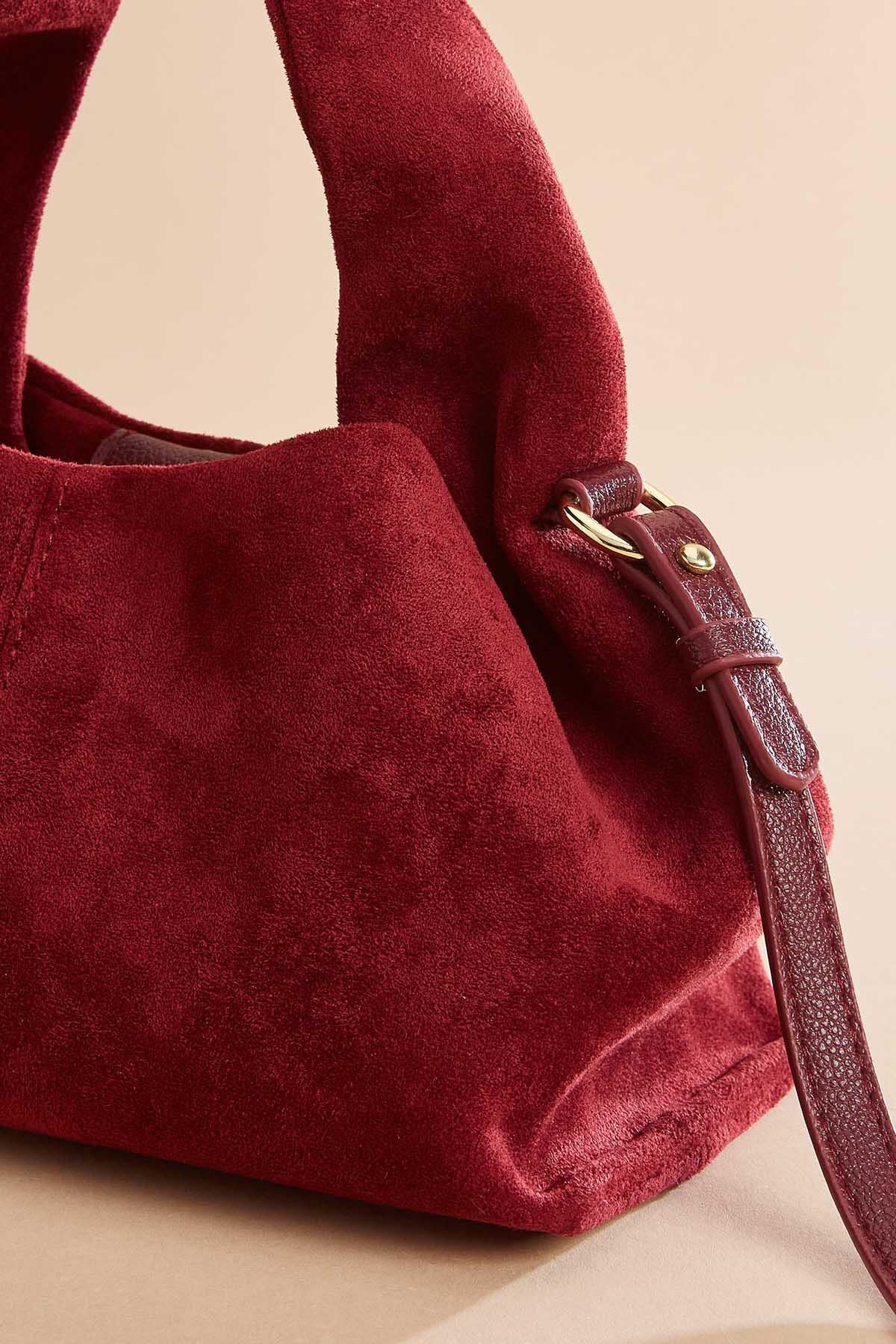 Versona faux suede belted hobo bag RED