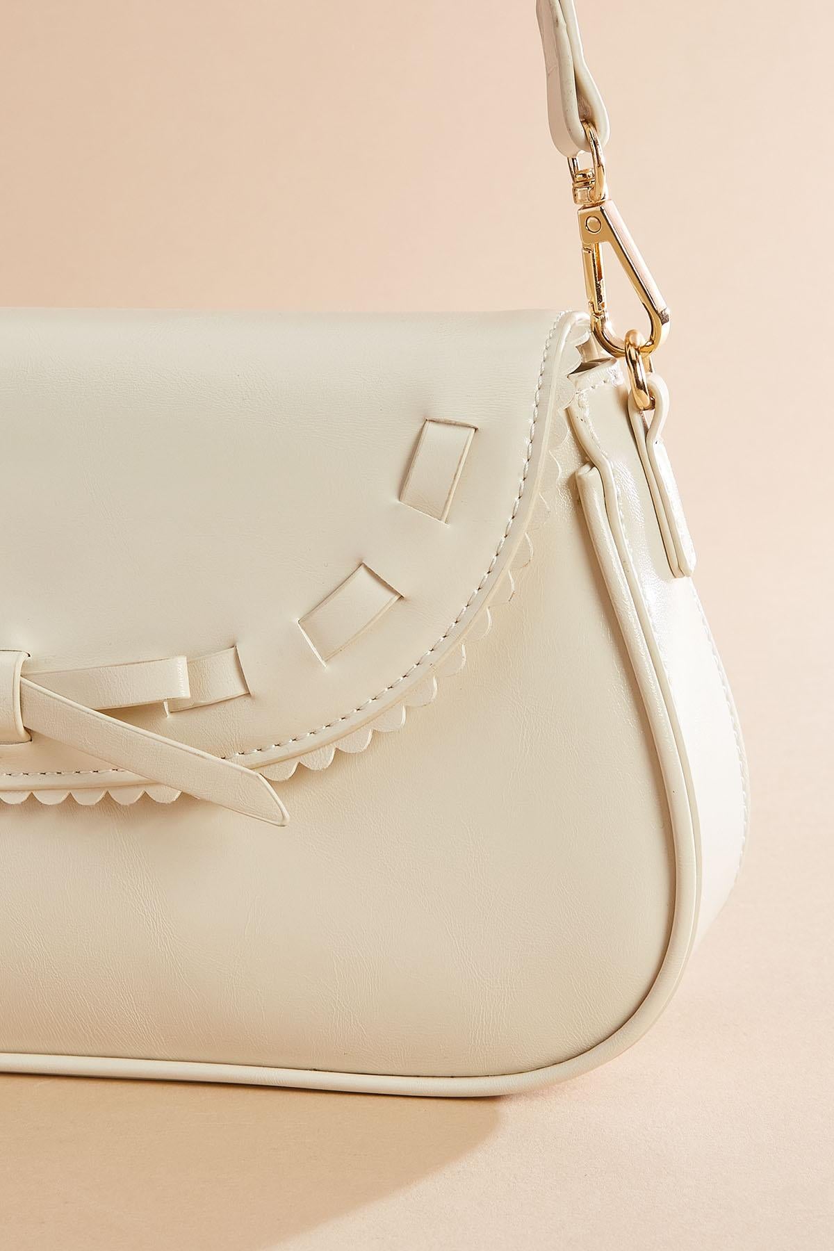Versona faux leather lace trim bag IVORY