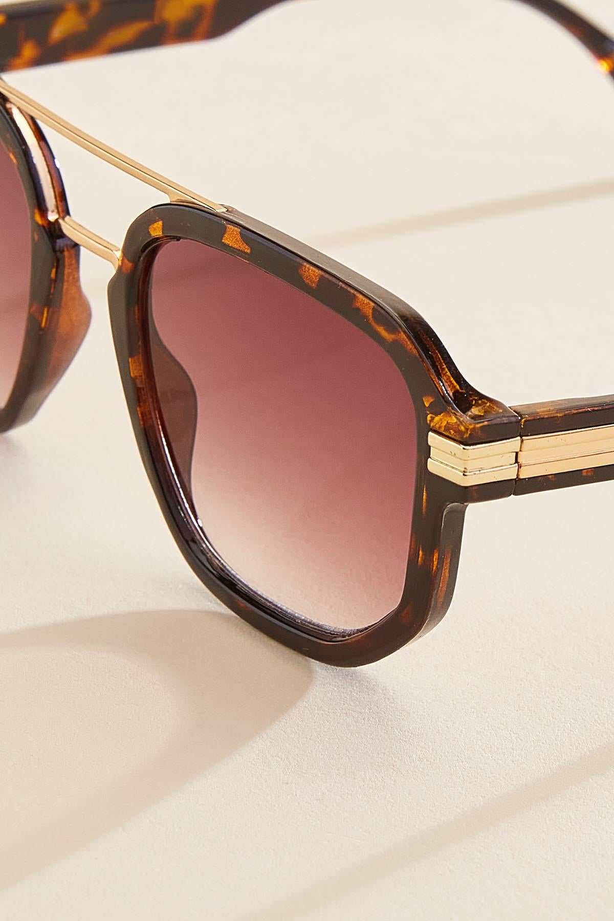 Versona tortoise shell aviator sunglasses TORTOISESHELL