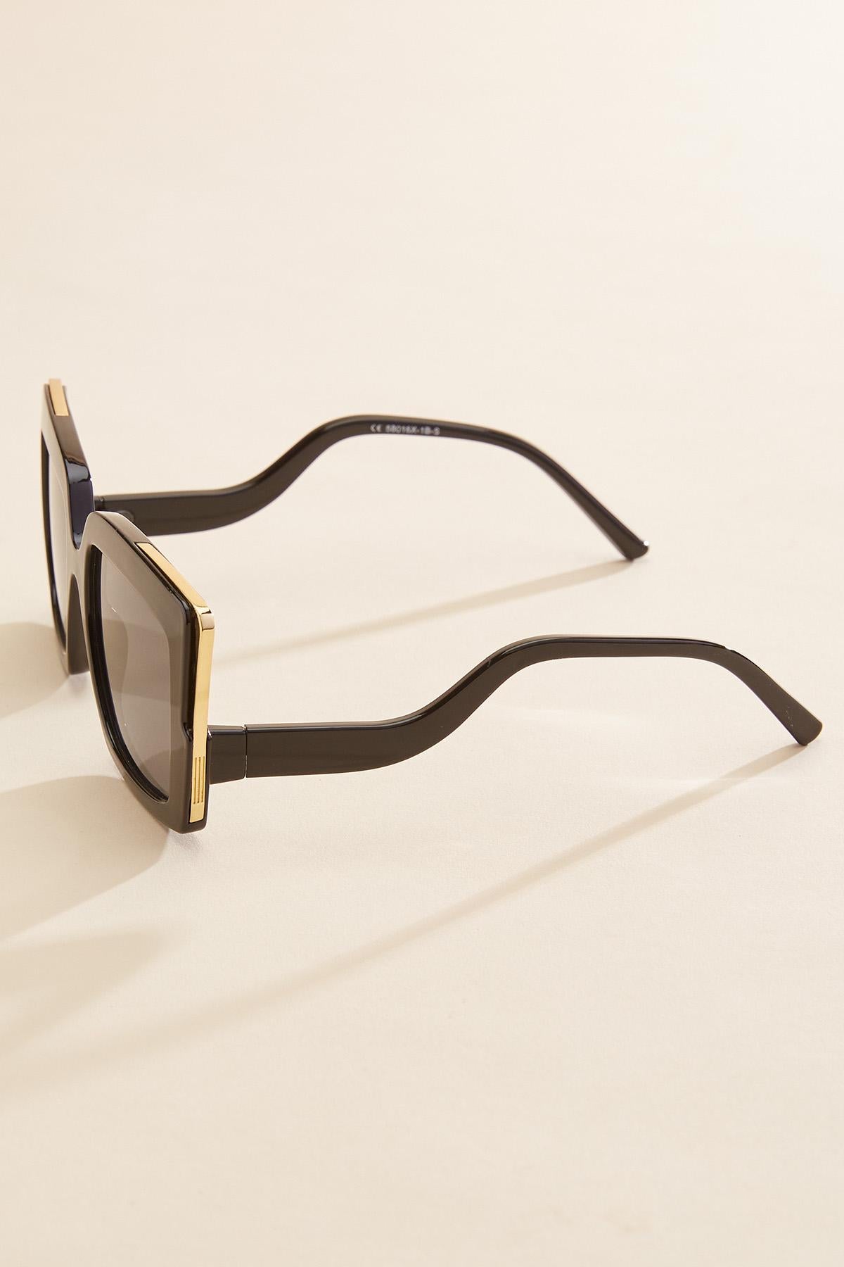 Versona curved arm square frame sunglasses BLACK