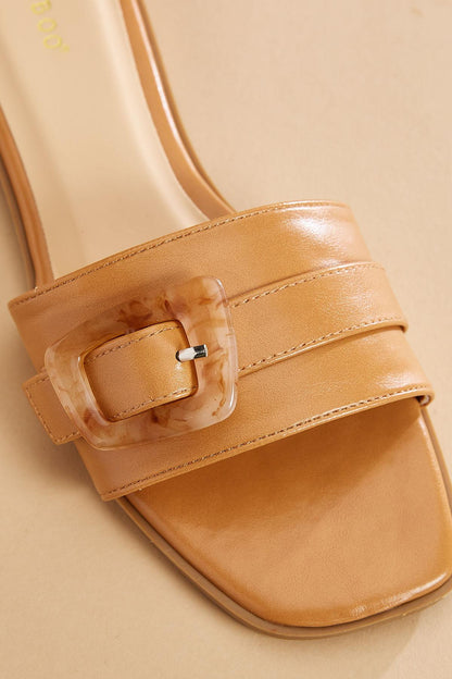 Versona faux leather tortoise buckle sandals BROWN