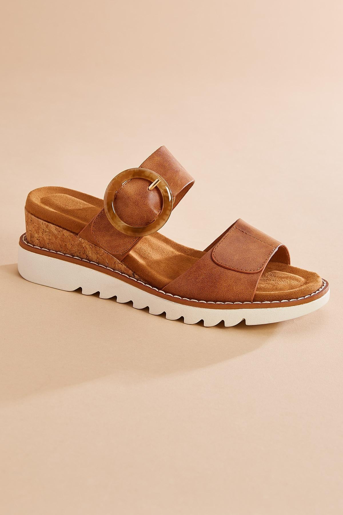 Versona brown faux leather buckle wedge sandals BEIGE