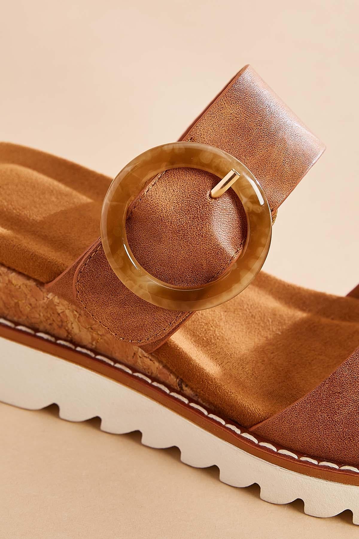 Versona brown faux leather buckle wedge sandals BEIGE