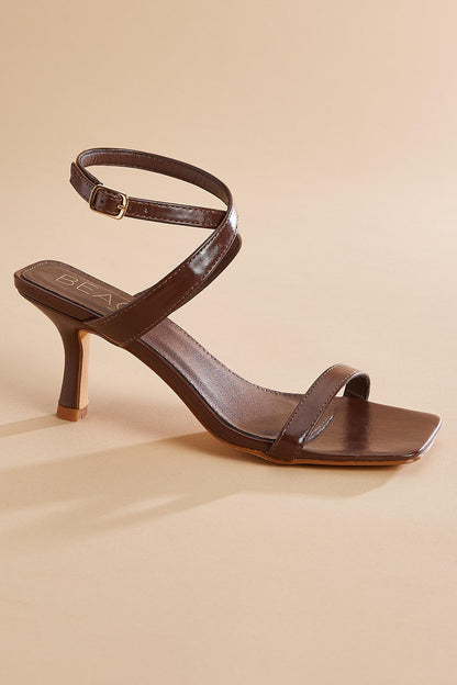 Versona faux leather crossover ankle strap heels BROWN