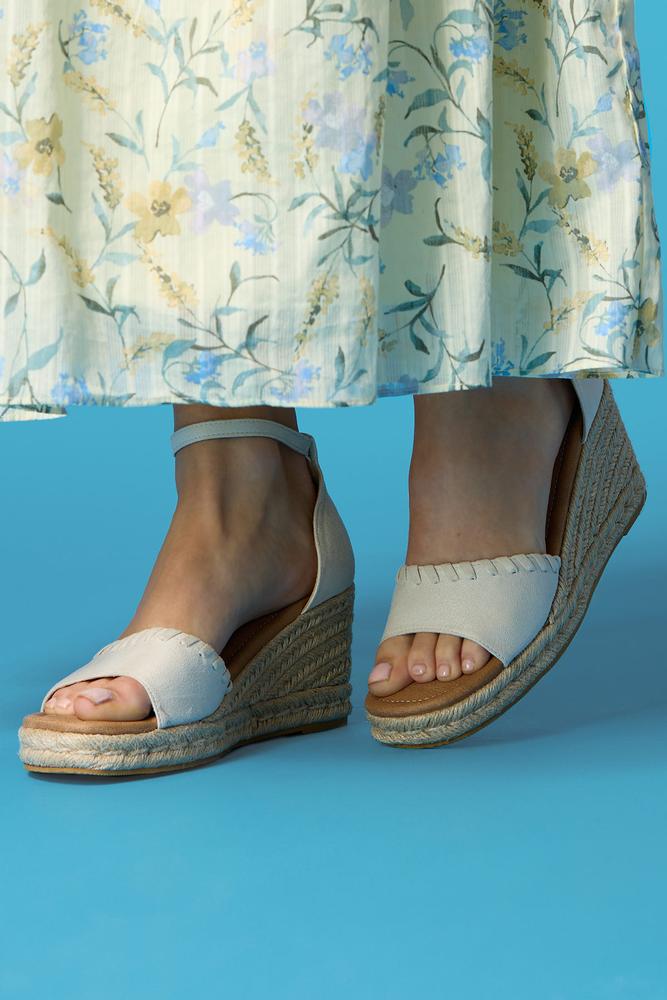 Versona stitched ankle strap platform wedge sandals BEIGE