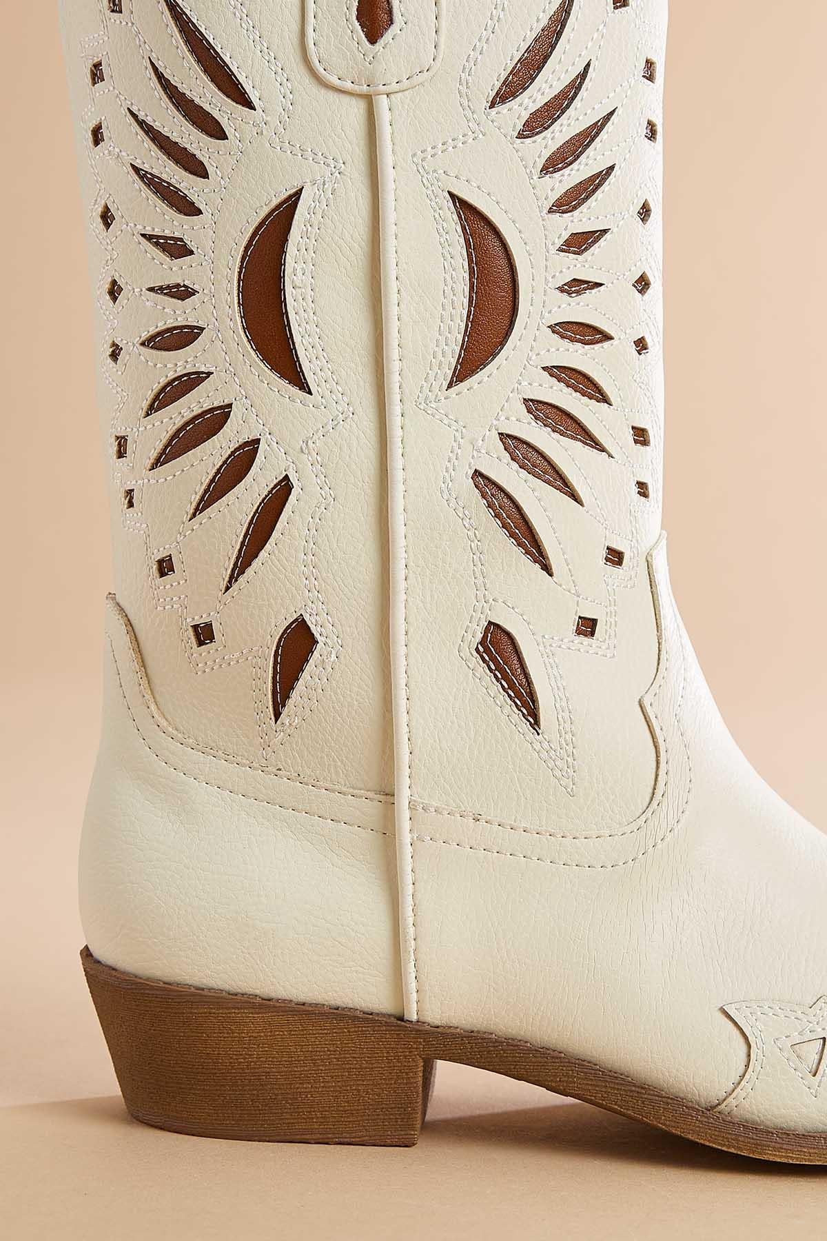 Versona white faux leather western pull on boots WHITE