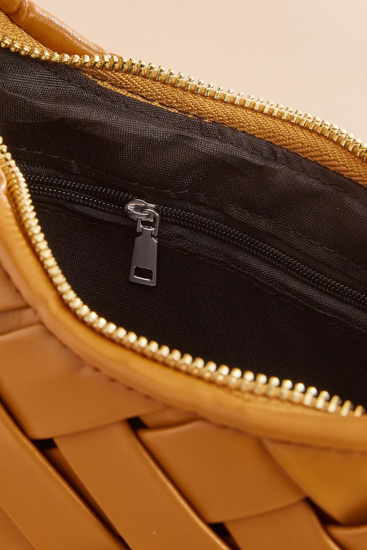 Versona twisted gold handle woven crescent bag MOCHA_MOUSSE