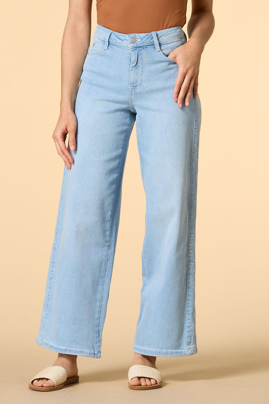 Versona sprouting in spring embroidered jeans LIGHT_WASH_DENIM
